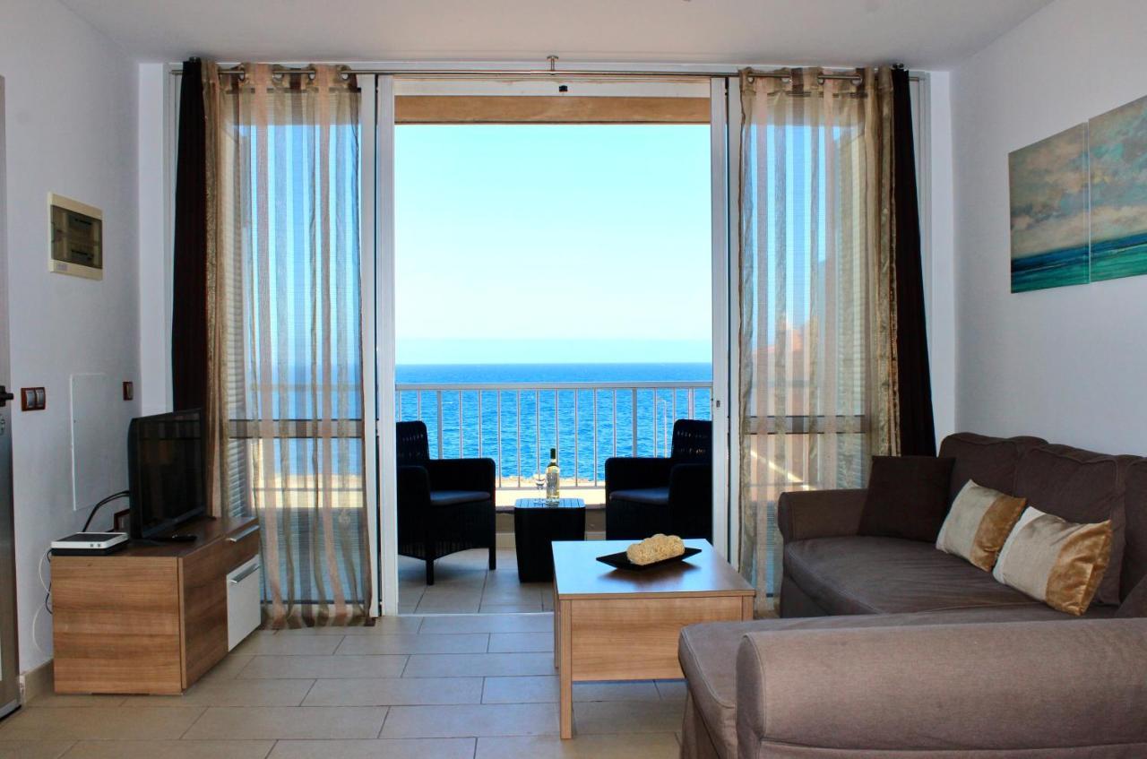 Sunny Ocean View Apartment ポリス・デ・アボナ エクステリア 写真