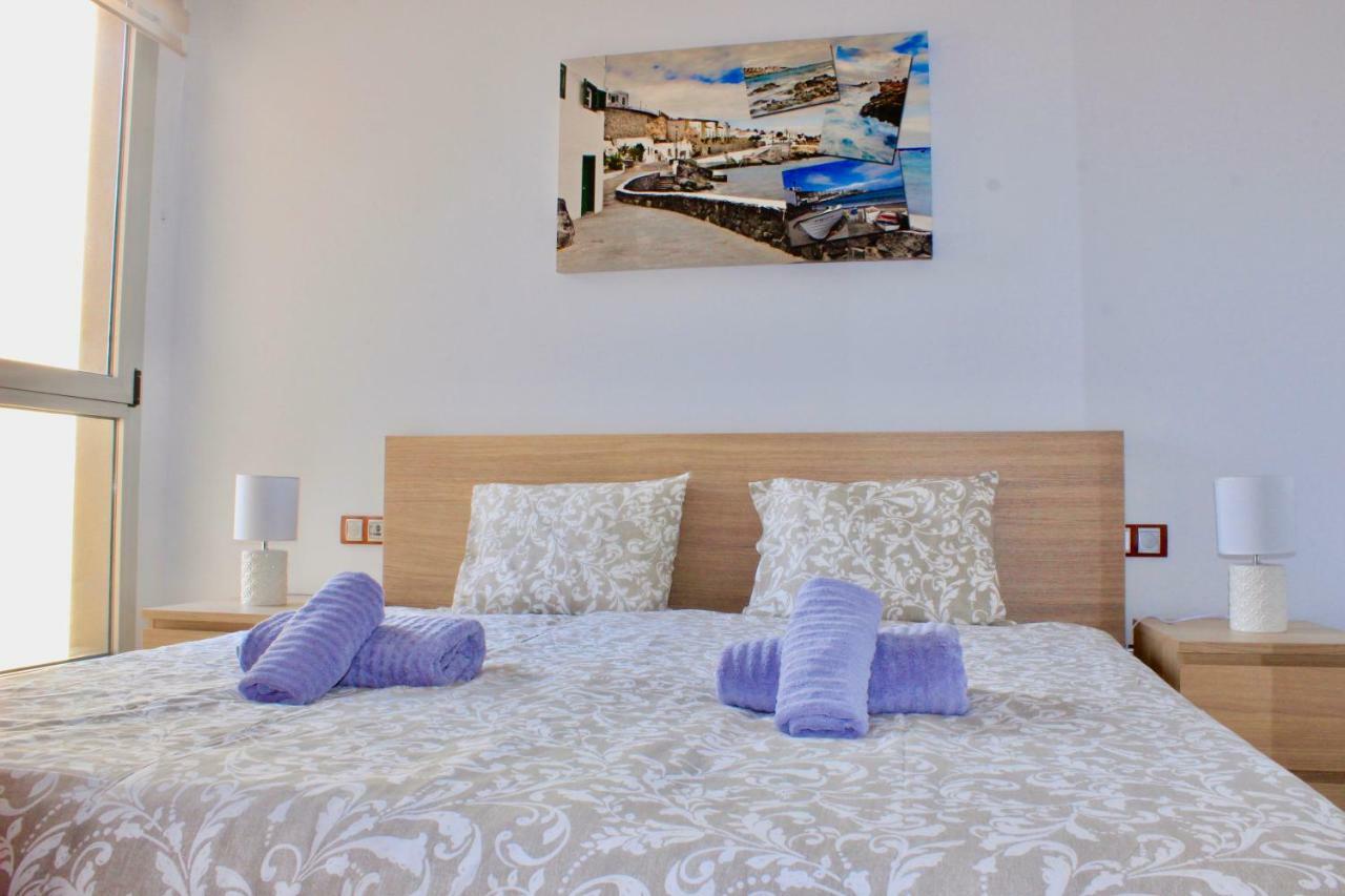 Sunny Ocean View Apartment ポリス・デ・アボナ エクステリア 写真