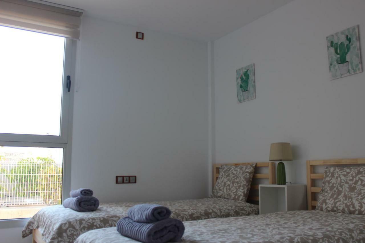 Sunny Ocean View Apartment ポリス・デ・アボナ エクステリア 写真